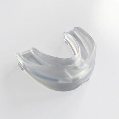 Clear mouldable ApaCare Repair dental tray
